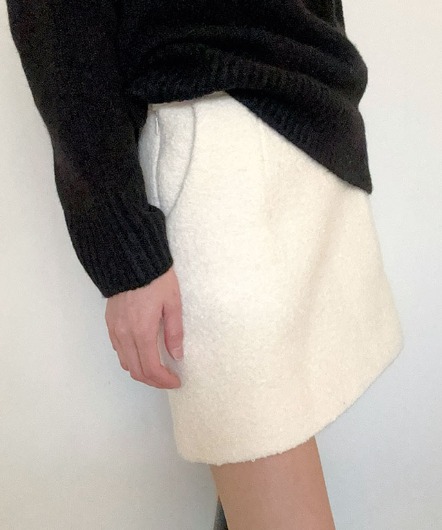 [sale]snow boucle mini skirt