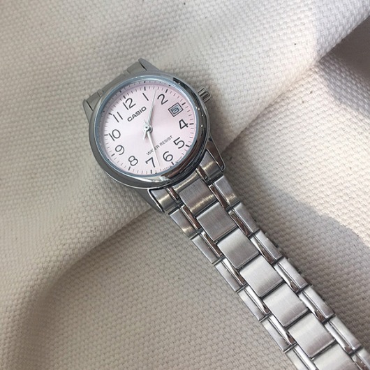 [CASIO]lea metal watch