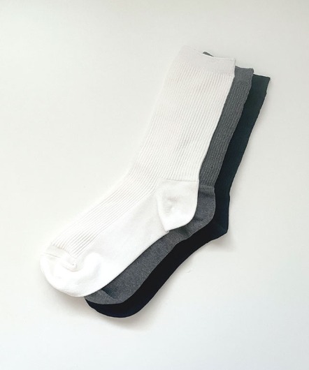 mono golgi socks