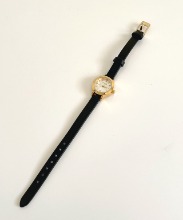gold noi leather watch